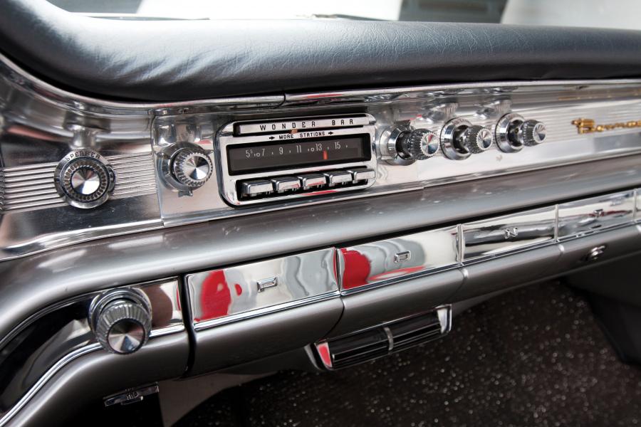  Pontiac Bonneville Convertible 1959 года  (фото 6 из 23)